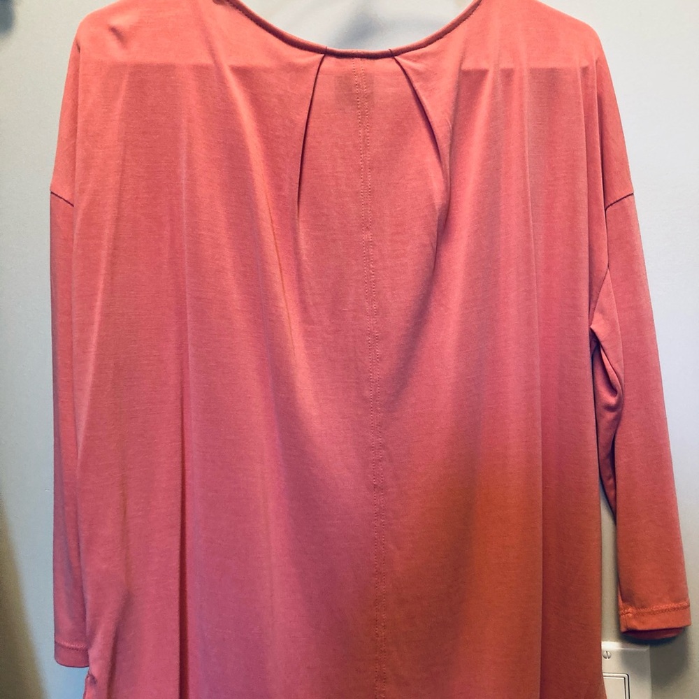 Women's Pink Top